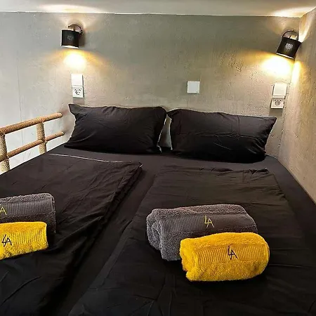 Apartment Vip Smart Center *